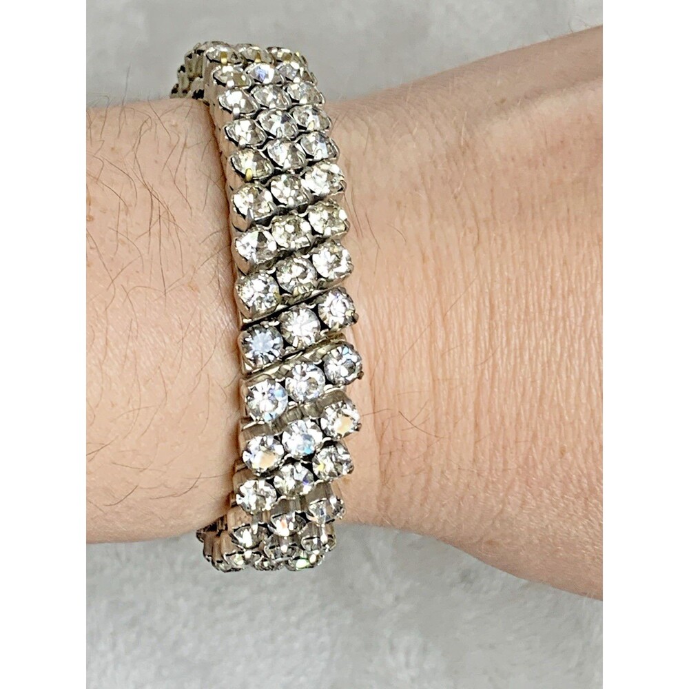 Lot of 2 Vintage Rhinestone Stretch Bracelets Parco Silver Tone Crystal Glam - Picture 5 of 13